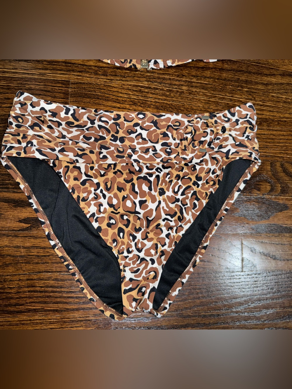 Lilly Pulitzer 3pc bikini set in the pattern "Chocolate Onyx My Favorite Spot”